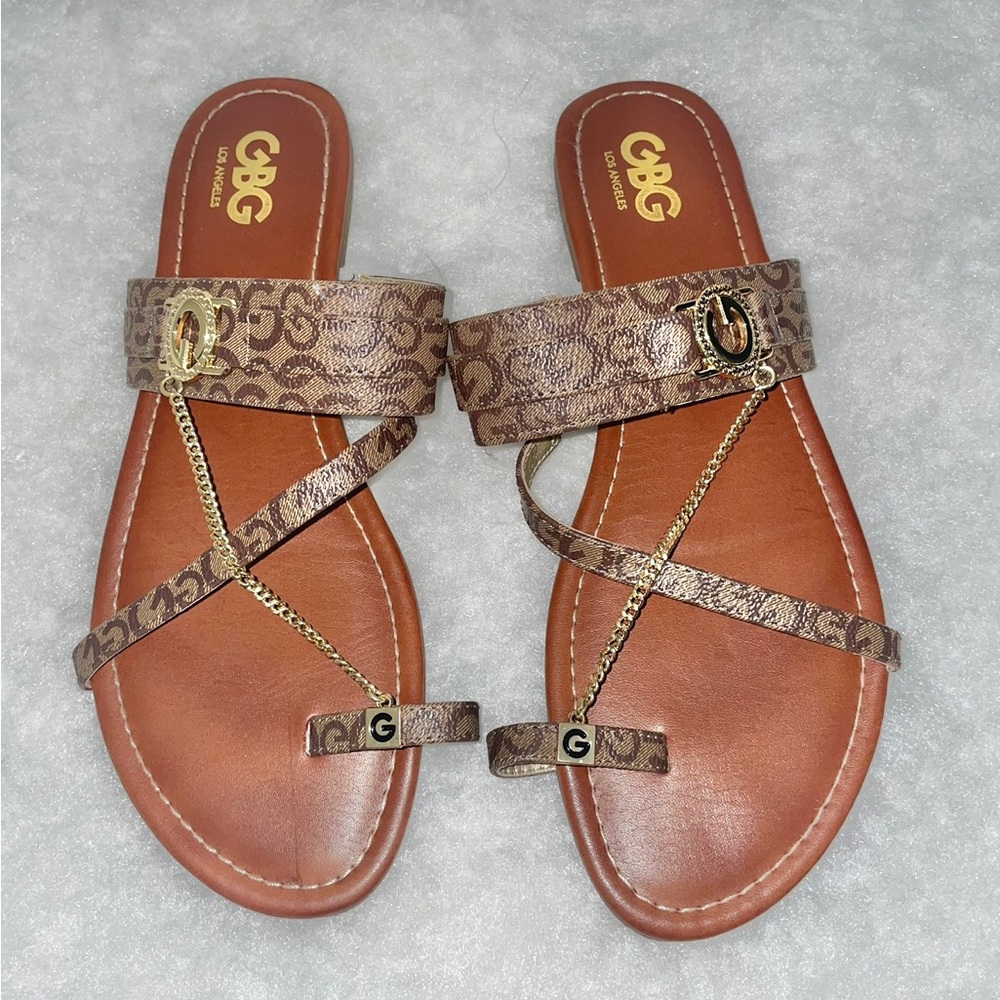 ** GBG Los Angeles Toe Ring Chain Slide/Sandals **
